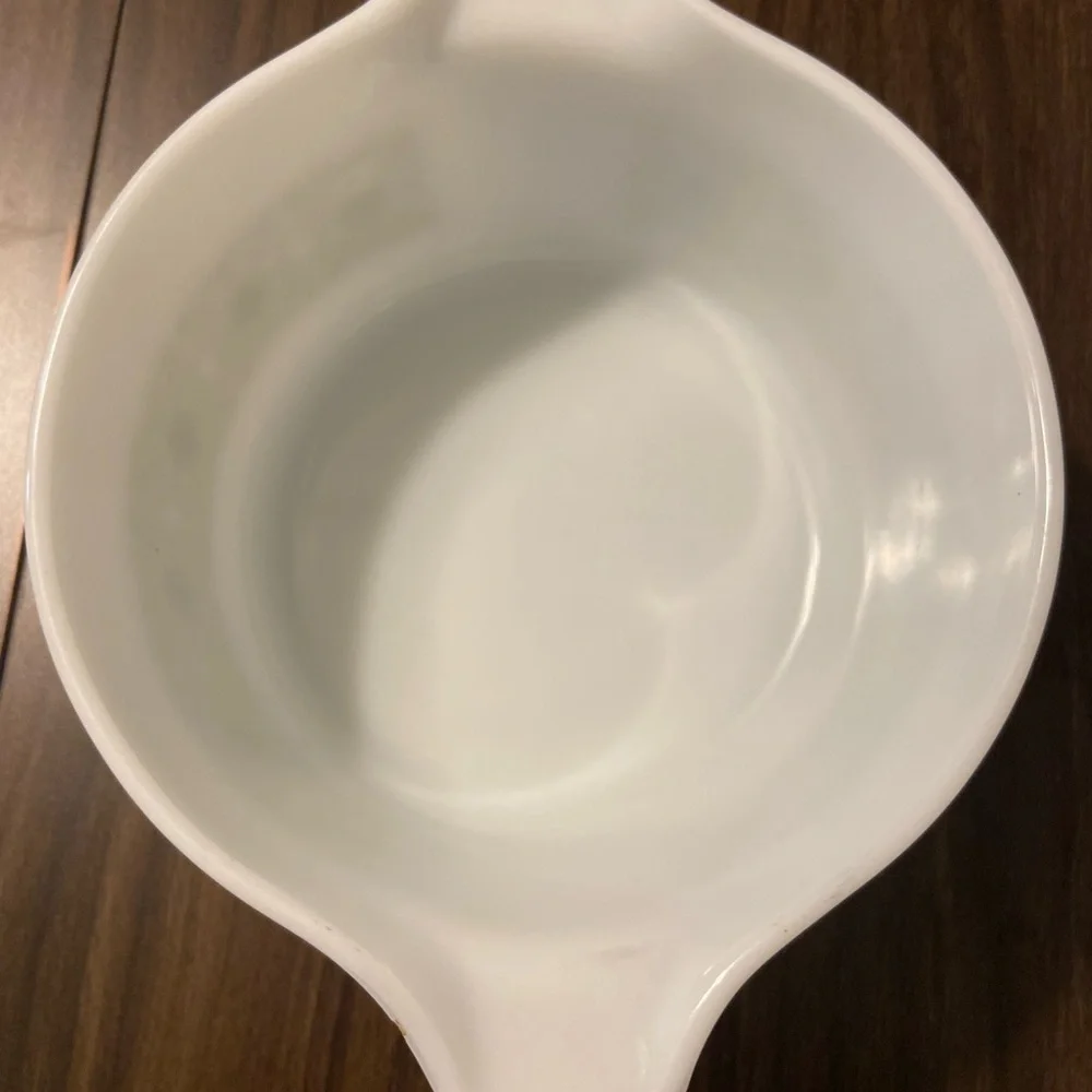 Pyrex elegant white